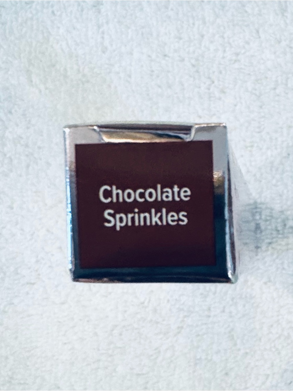 Too Faced Quickie Queen Eyeshadow Stick in Chocolate Sprinkles 1.5g BRAND NEW - Picture 9 of 9